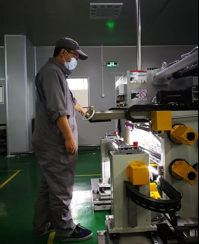 【2019年度广新荣誉体系先进典型系列报道七:佛塑科技东方电工膜分公司】勇当电容膜材料领潮者 踏上高质量发展新征程 【2019年度广新荣誉体系先进典型系列报道七:佛塑科技东方电工膜分公司】勇当电容膜材料领潮者 踏上高质量发展新征程