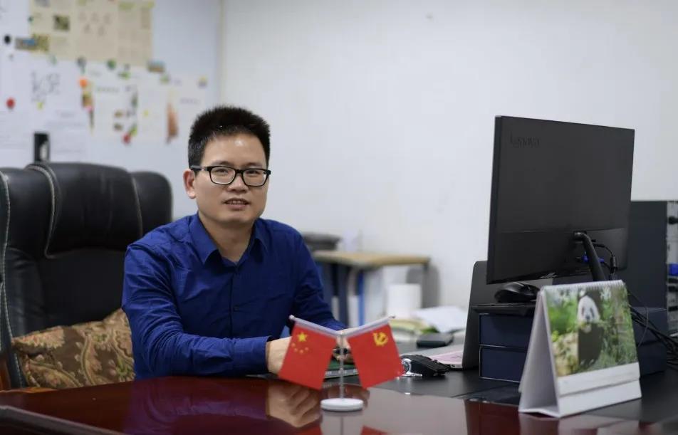 【红桃影视免费观看“两优一先”典型事迹】广东省国资系统优秀共产党员蔡友华：以科技创新成果诠释使命担当。